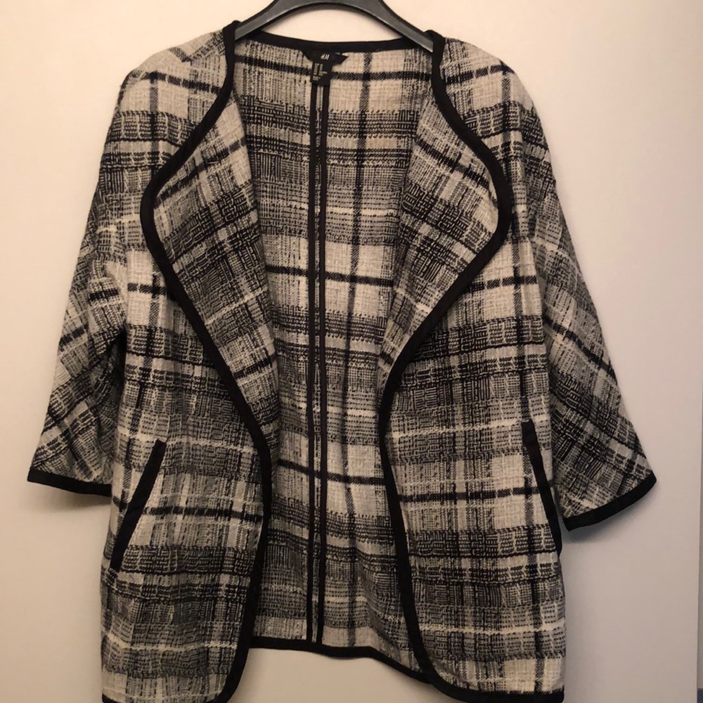 H&M oversized black and white tweed blazer